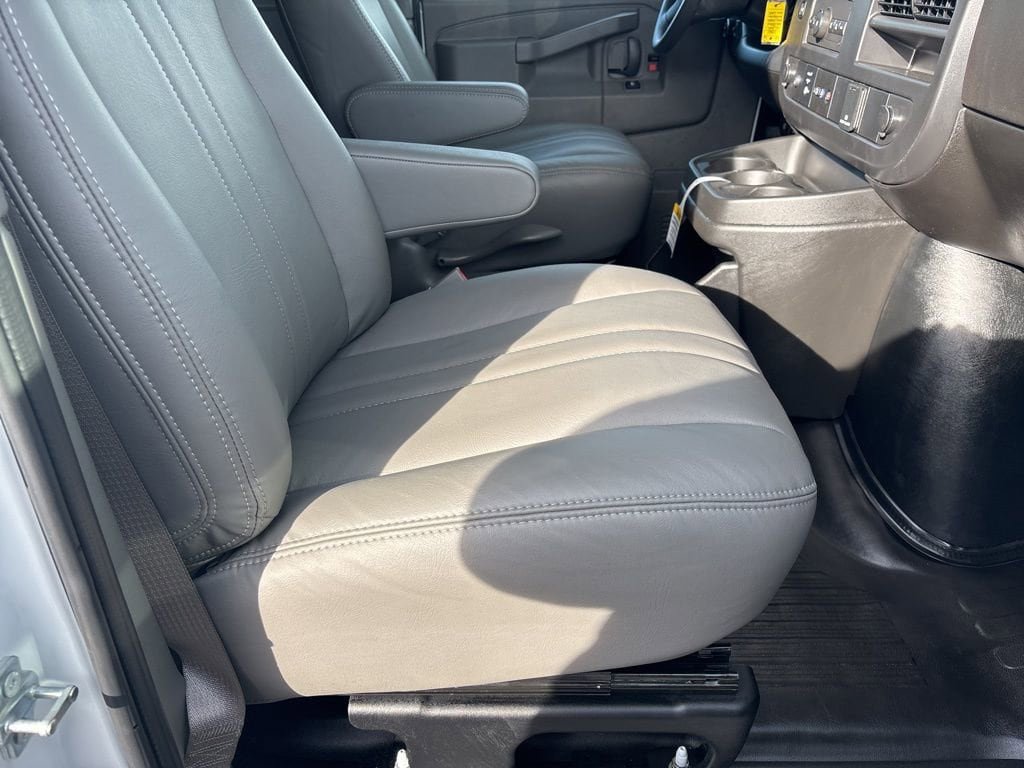 New 2025 Chevrolet Express 2500 w/ Driver Convenience Package RWD image 47