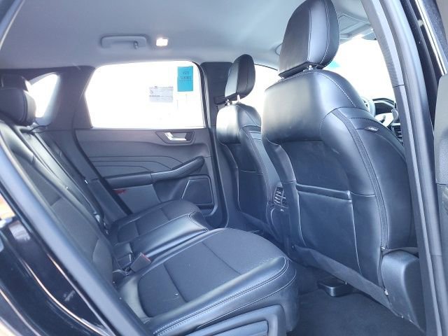 Used 2024 Ford Escape SE image 12