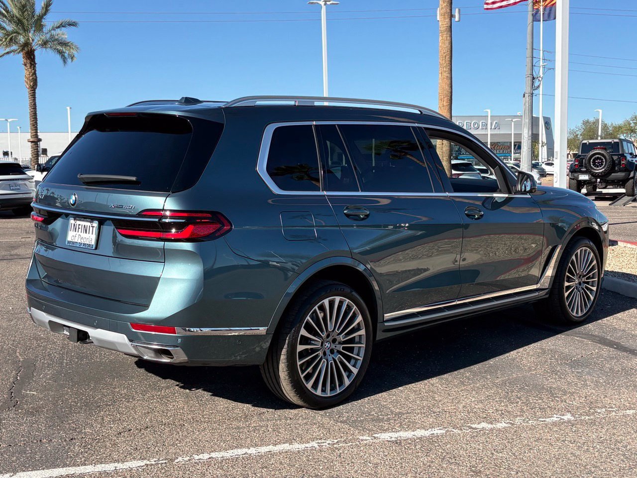 Used 2023 BMW X7 xDrive40i w/ Executive Package AWD/4WD image 5