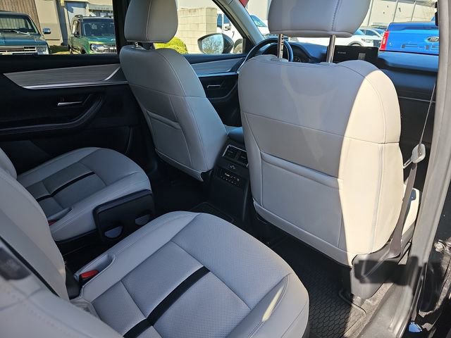 Used 2024 MAZDA CX-90 3.3 Turbo w/ Premium Package image 12