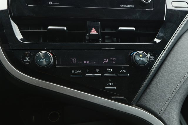 Used 2024 Toyota Camry LE FWD image 18