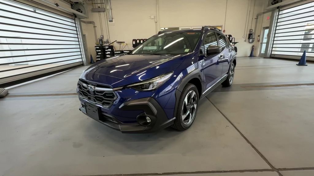 Used 2024 Subaru Crosstrek 2.5i Limited AWD/4WD image 8
