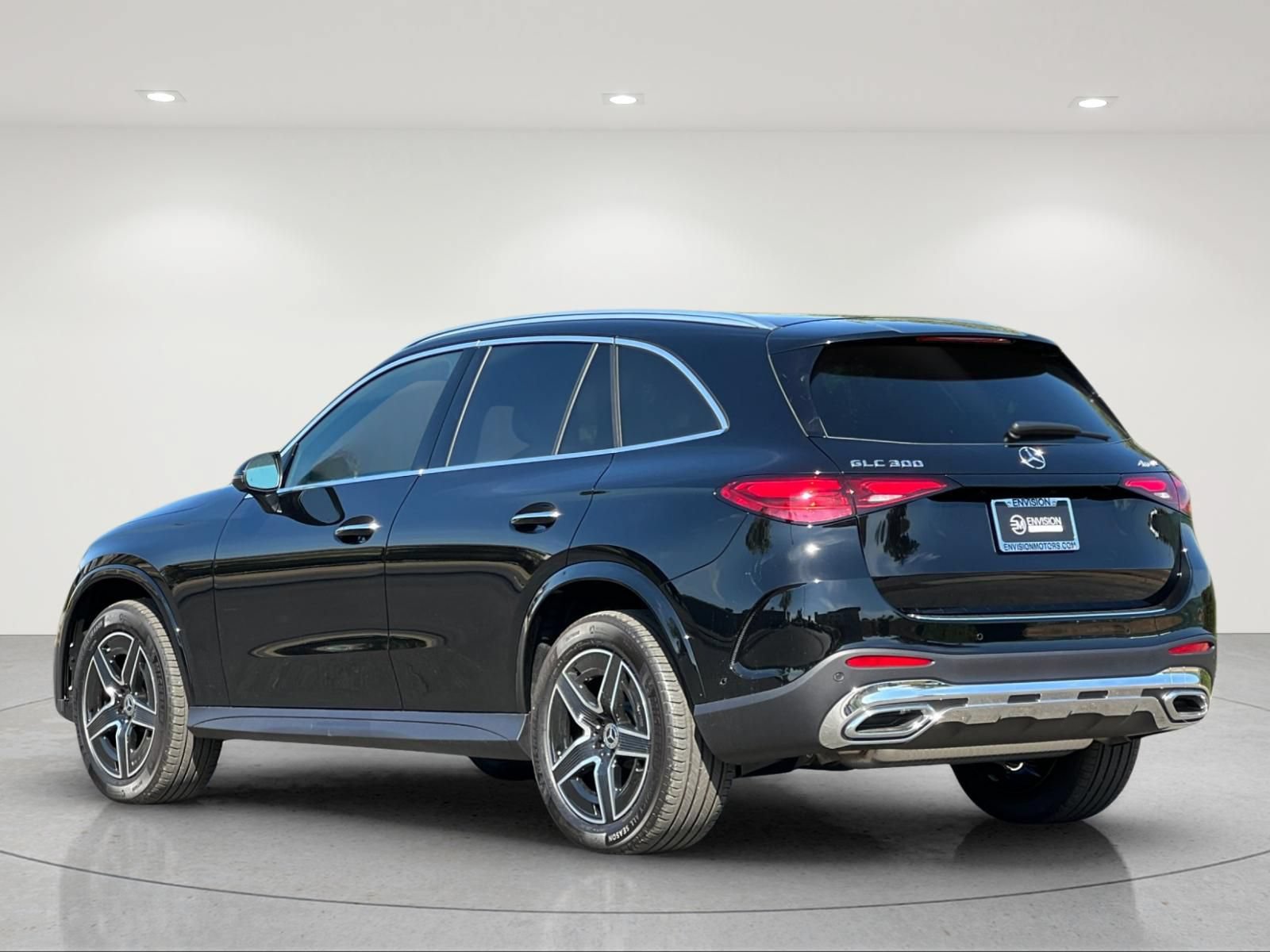 New 2026 Mercedes-Benz GLC 300 4MATIC image 3