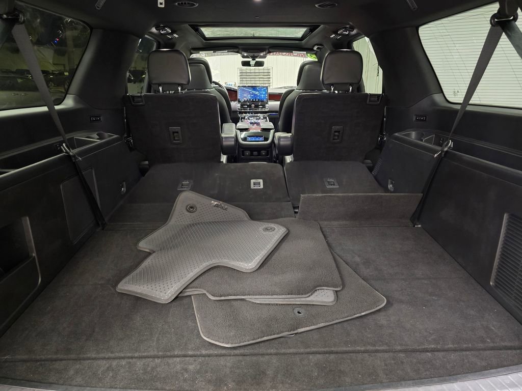 Used 2023 Lincoln Navigator L Reserve AWD/4WD image 46