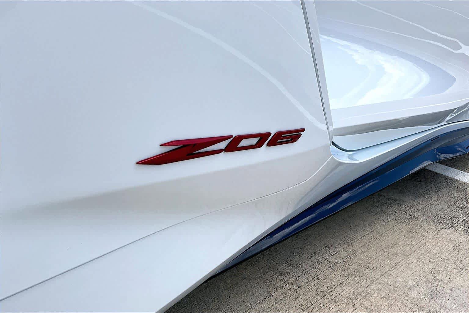 Used 2024 Chevrolet Corvette Z06 RWD image 9