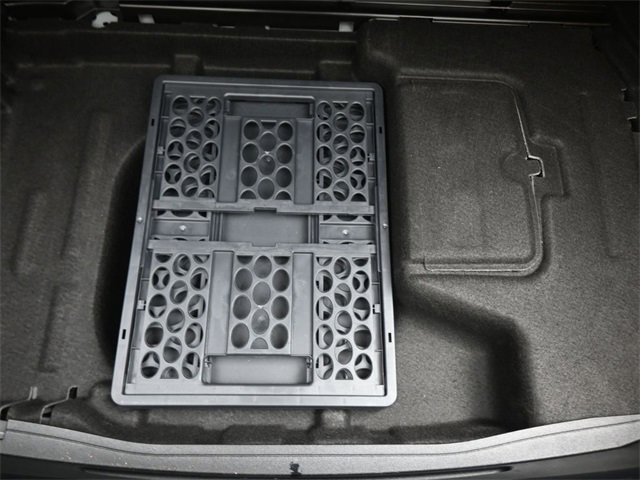 Used 2020 Mercedes-Benz C 300 Sedan image 29