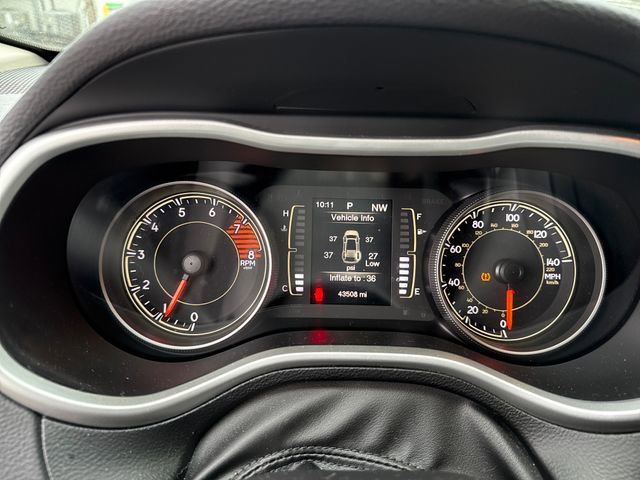 Used 2018 Jeep Cherokee Latitude Plus w/ Comfort/Convenience Group image 21