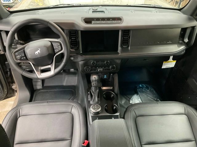 New 2025 Ford Bronco Big Bend w/ Black Diamond Package image 11