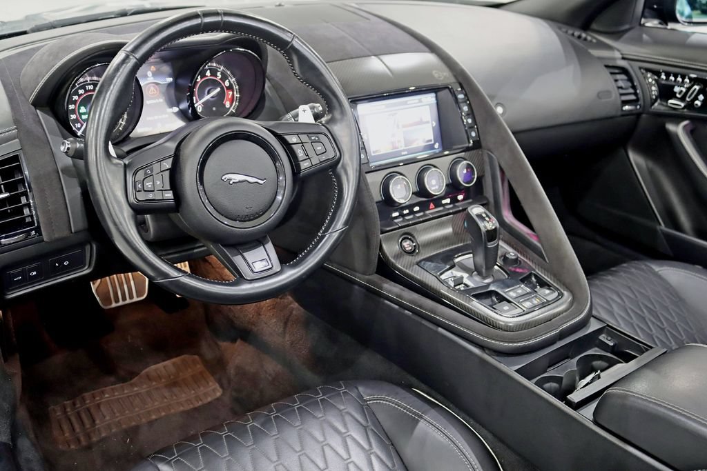 Used 2017 Jaguar F-TYPE SVR AWD/4WD image 17