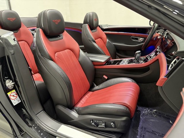 Used 2020 Bentley Continental GT image 12