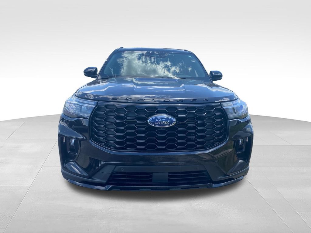 Used 2025 Ford Explorer ST-Line w/ ST-Line Street Pack AWD/4WD video 2