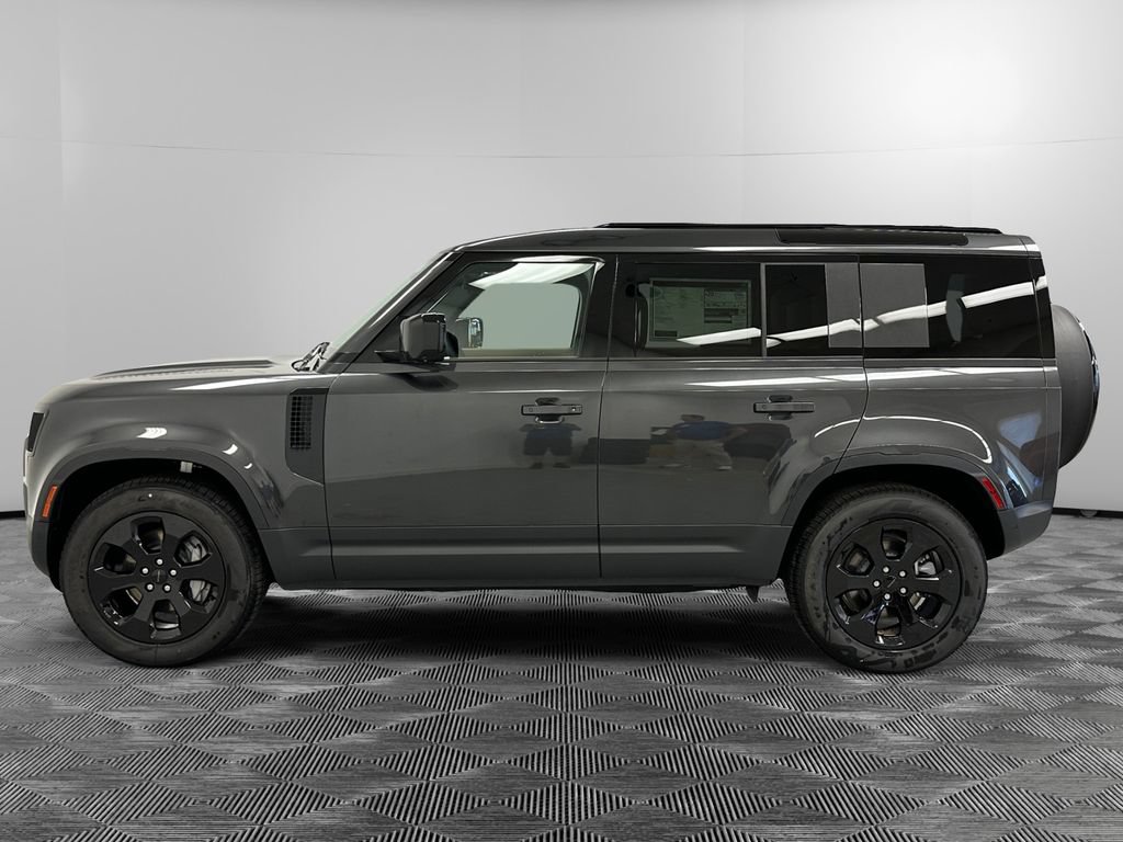 New 2026 Land Rover Defender 110 S AWD/4WD image 2