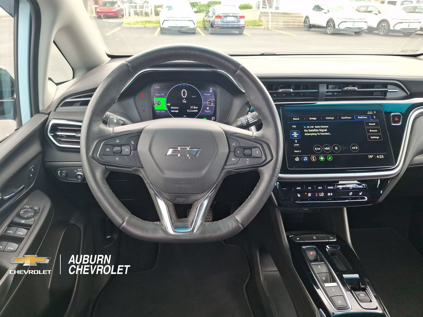 Used 2023 Chevrolet Bolt LT FWD image 10