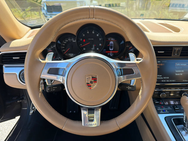 Used 2013 Porsche 911 Carrera RWD image 21