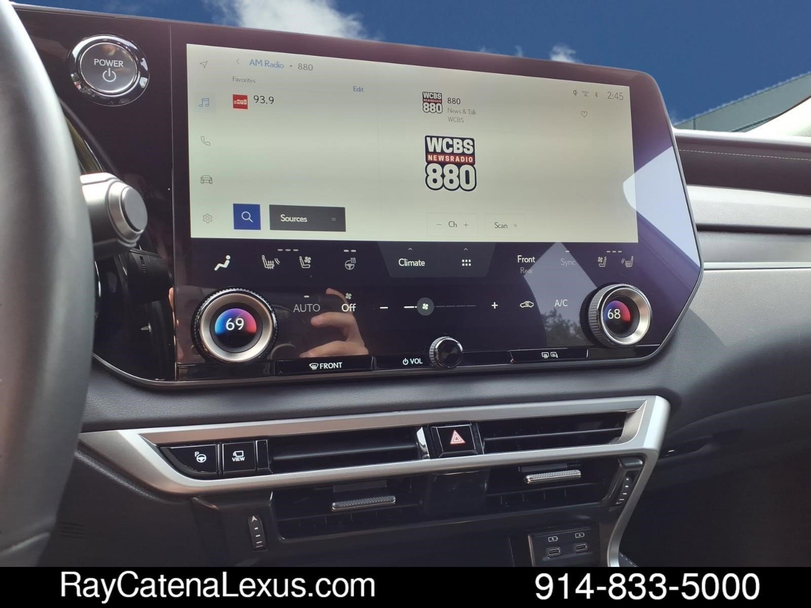 Certified 2024 Lexus RX 450h AWD w/ Convenience Package image 13