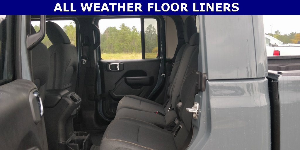 New 2025 Jeep Gladiator Sport image 14