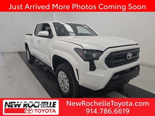 Used 2025 Toyota Tacoma SR5