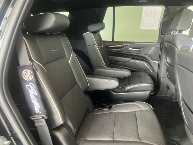 Used 2023 Cadillac Escalade Premium Luxury AWD/4WD image 34