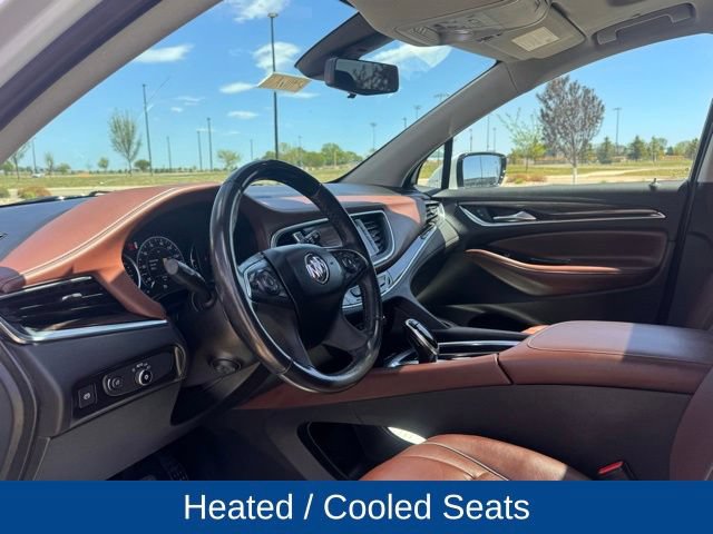 Used 2021 Buick Enclave Avenir w/ Avenir Technology Package AWD/4WD image 8
