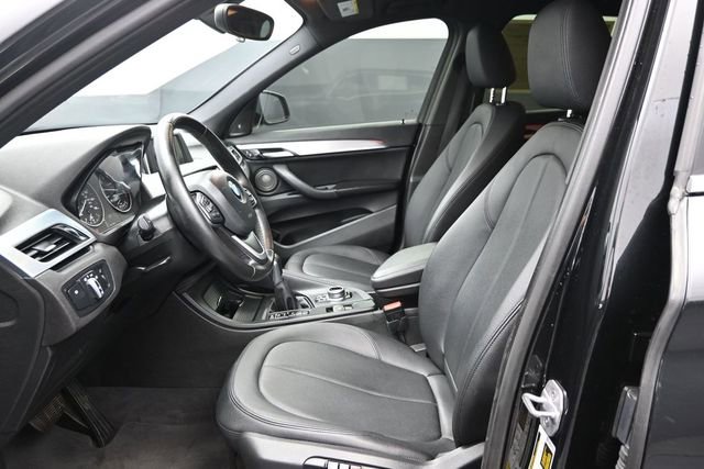 Used 2017 BMW X1 sDrive28i FWD image 11