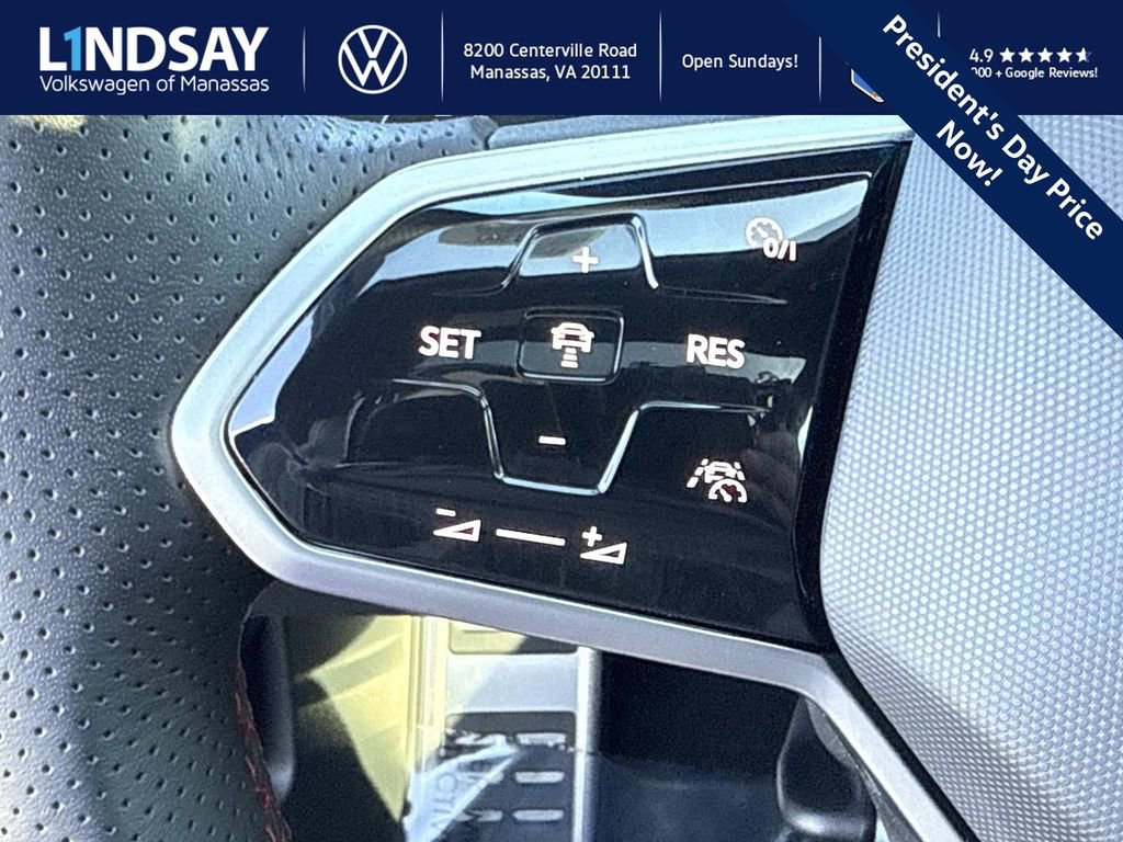 Used 2024 Volkswagen GTI SE image 22