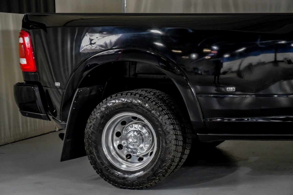 Used 2024 RAM 3500 Limited AWD/4WD image 6