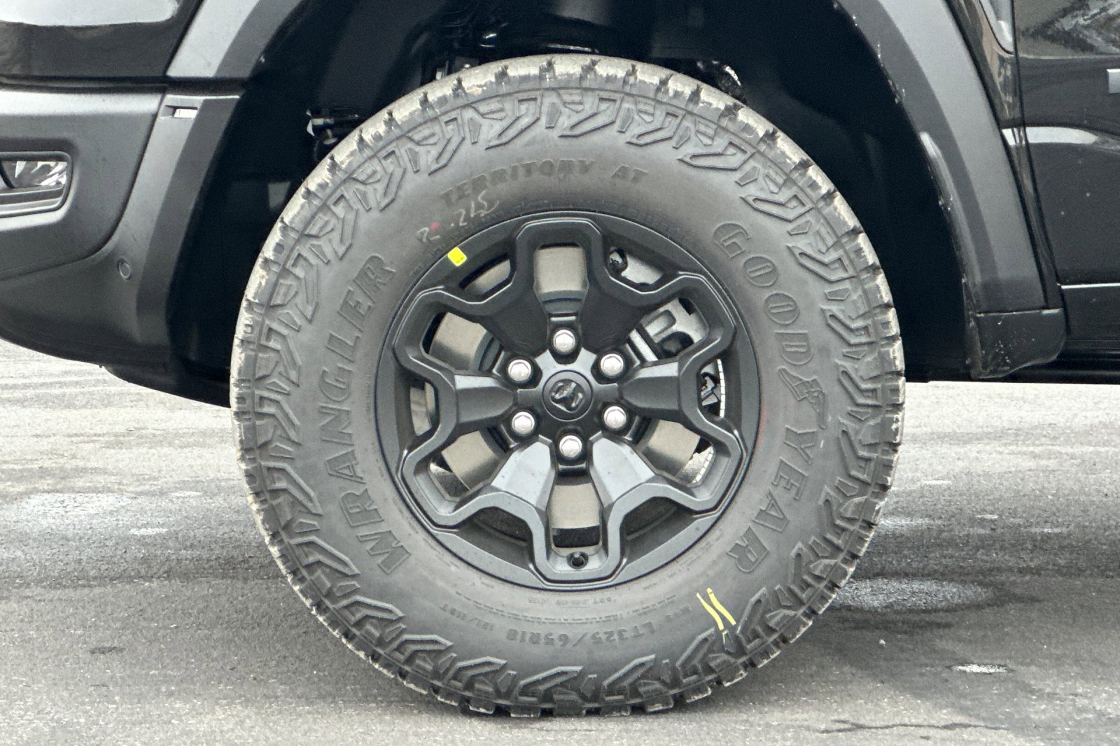 New 2026 RAM 1500 RHO image 24