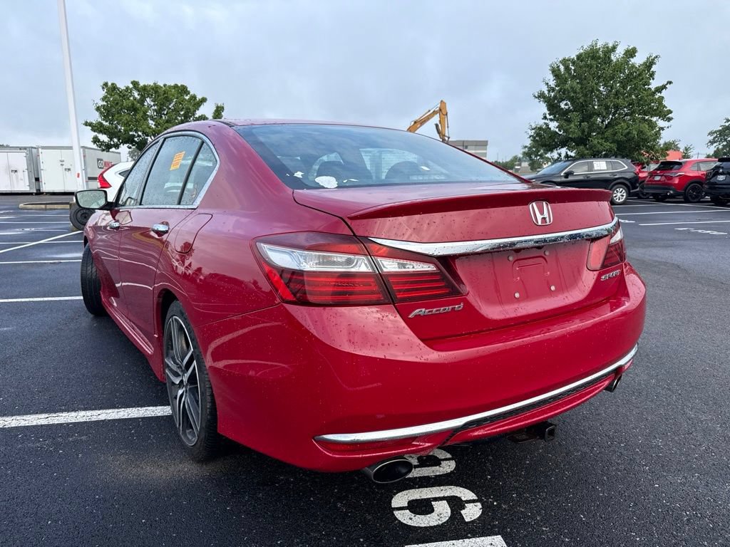 Used 2016 Honda Accord Sport image 8