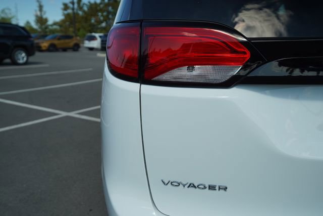 New 2026 Chrysler Voyager LX image 38