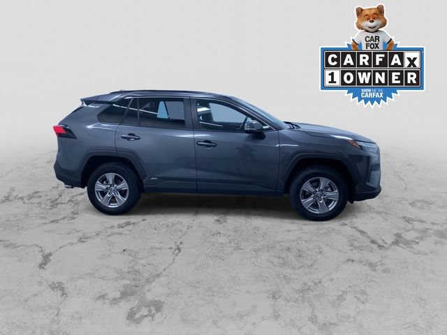 Used 2025 Toyota RAV4 XLE image 2