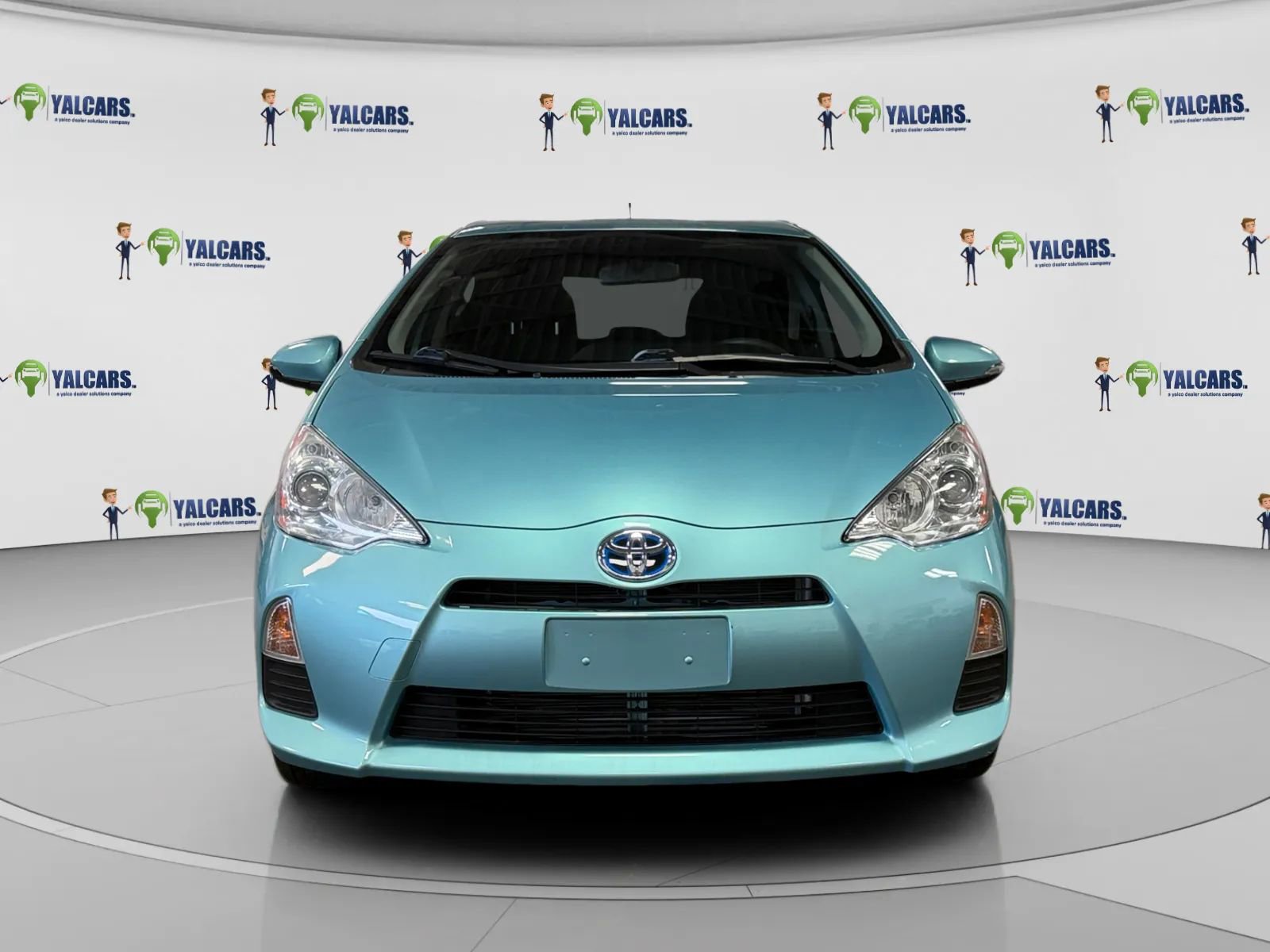 Used 2012 Toyota Prius C Two image 8
