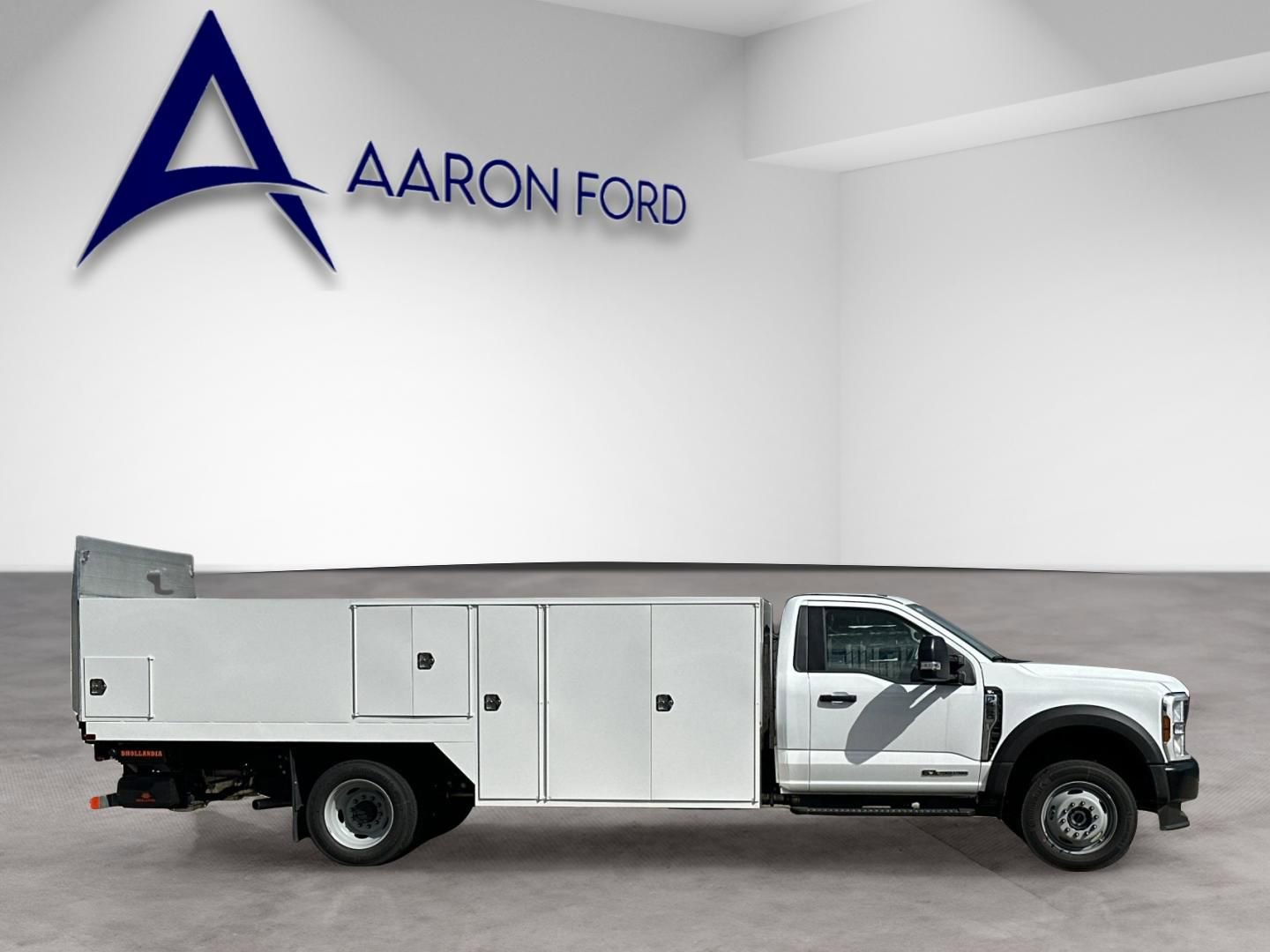 New 2026 Ford F550 4x4 Regular Cab Super Duty image 7