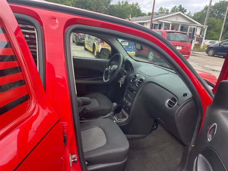Used 2009 Chevrolet HHR LS FWD image 14