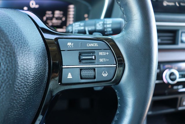 Certified 2024 Honda Pilot Elite image 26