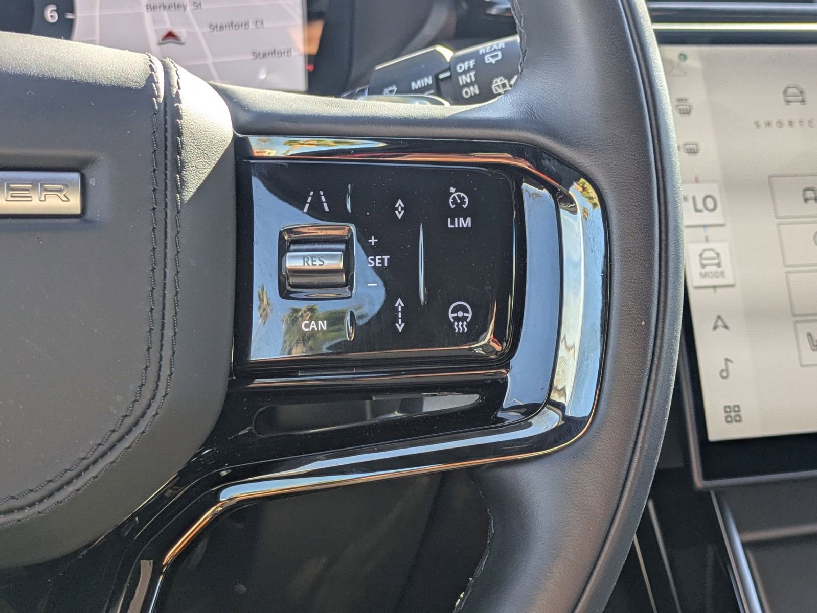 Used 2026 Land Rover Range Rover Velar S image 18