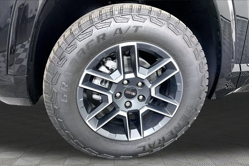 New 2026 GMC Terrain AT4 w/ Convenience Package III AWD/4WD image 12