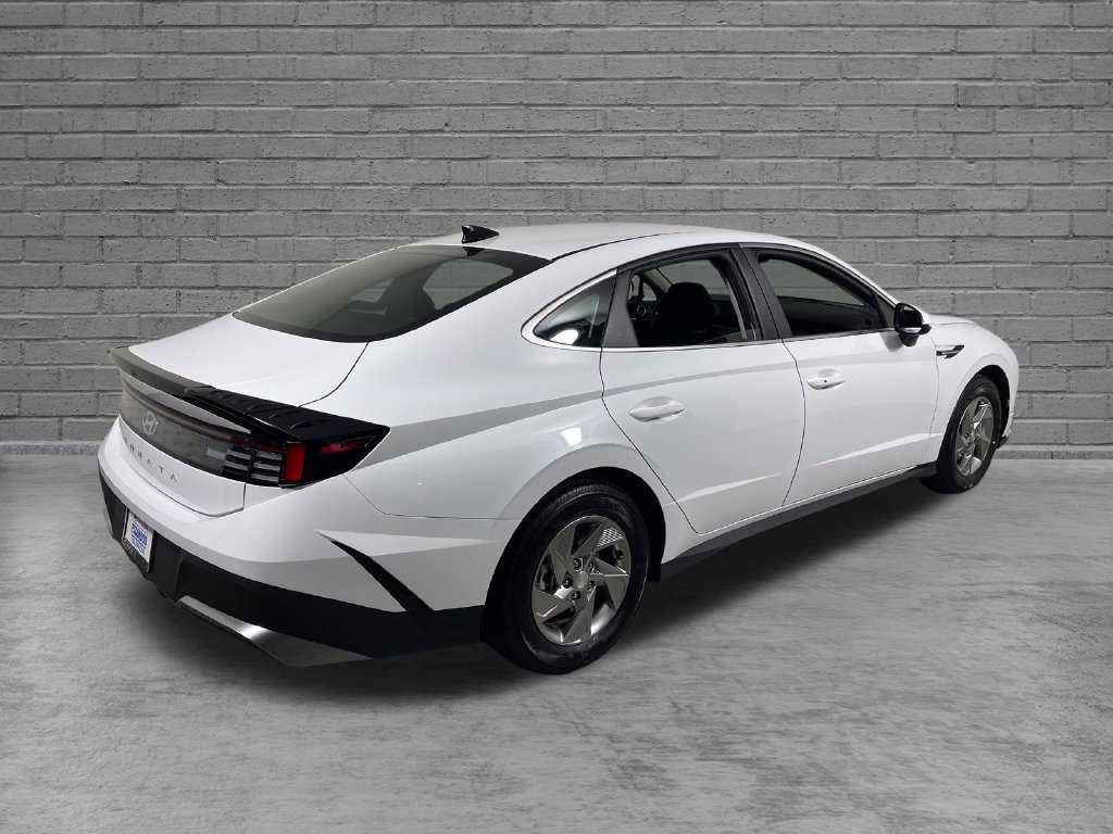 New 2026 Hyundai Sonata SE FWD image 5