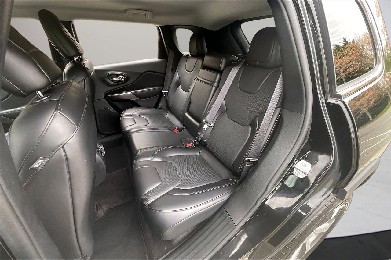 Certified 2019 Jeep Cherokee Limited image 22