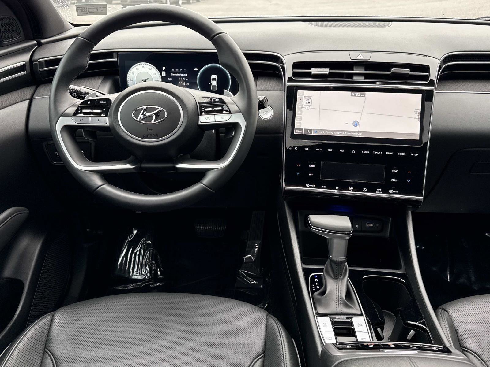 Certified 2023 Hyundai Santa Cruz Limited image 2