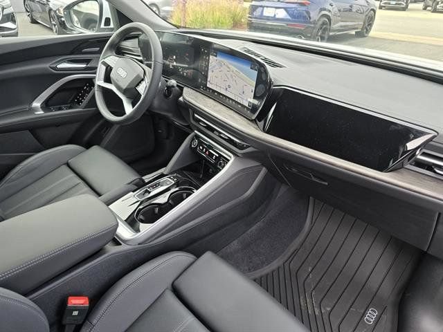 Used 2025 Audi Q5 Premium AWD/4WD image 18
