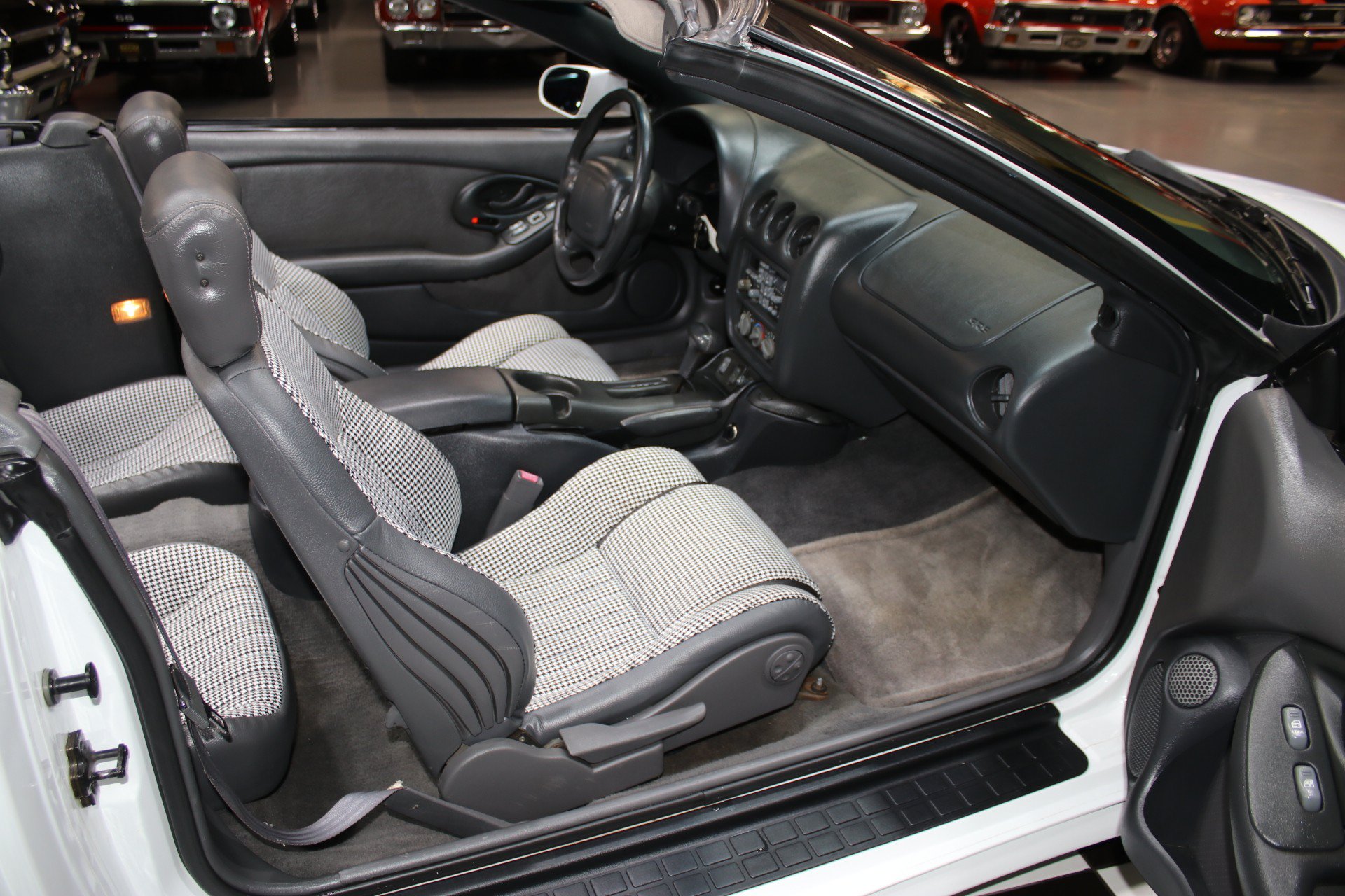 Used 1997 Pontiac Firebird Trans Am RWD image 56