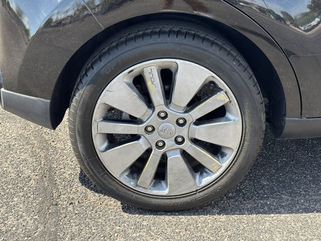 Used 2015 Kia Soul ! FWD image 9