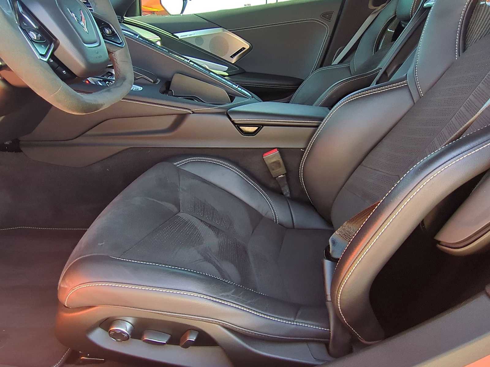 Used 2023 Chevrolet Corvette Stingray Preferred Cpe w/ 2LT image 19