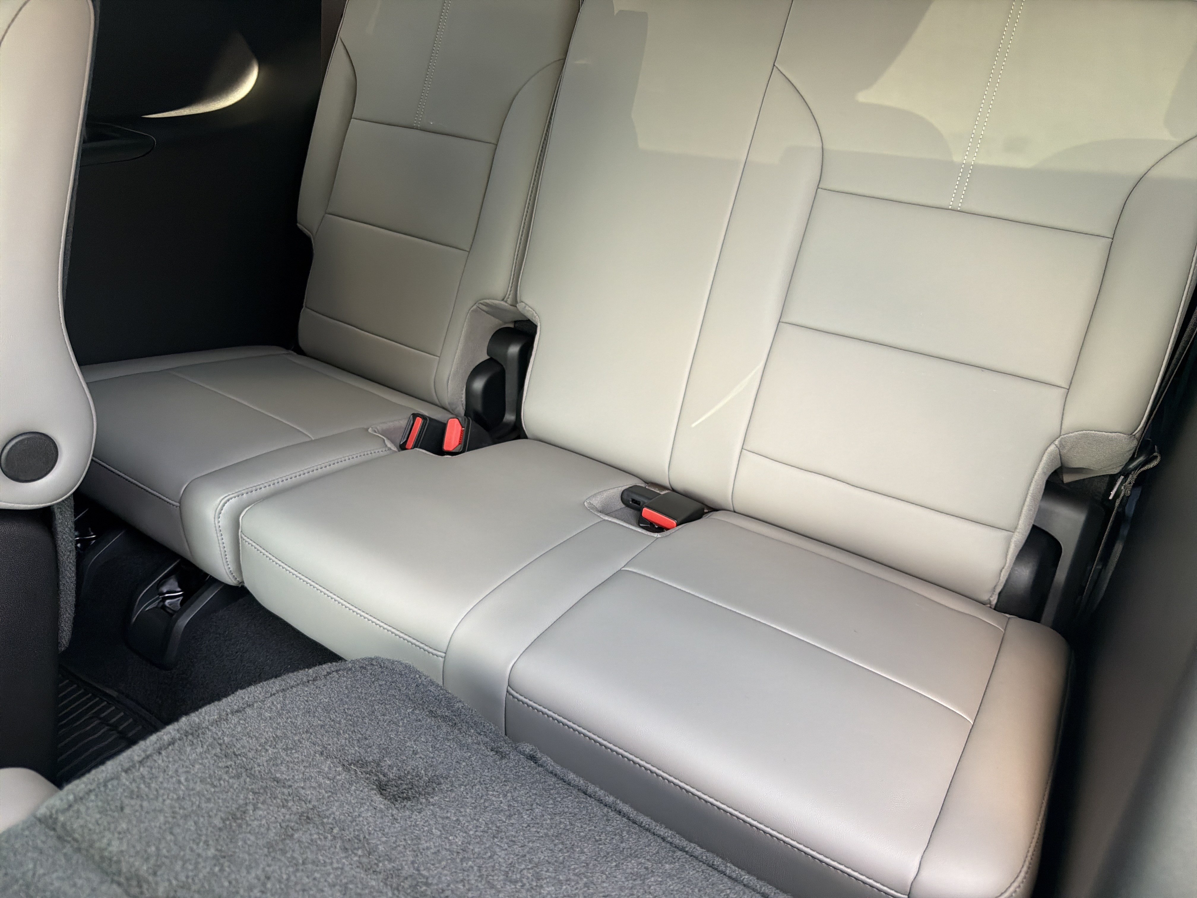 New 2026 GMC Acadia Elevation w/ Black Edition FWD image 21