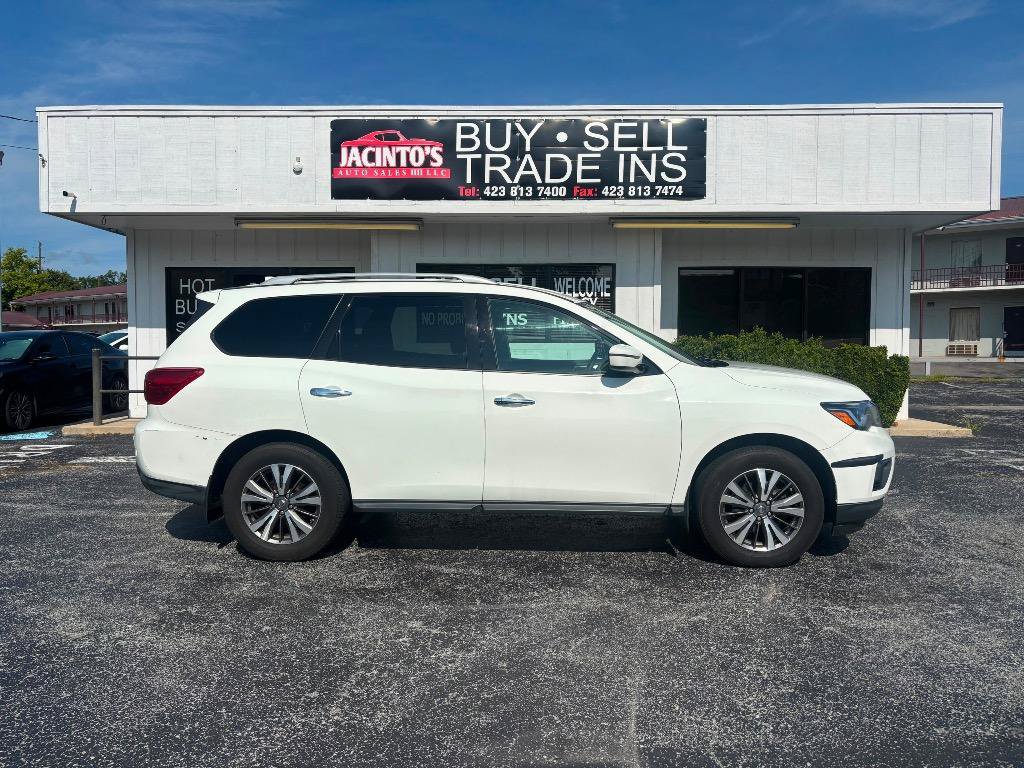 Used 2019 Nissan Pathfinder S AWD/4WD image 1