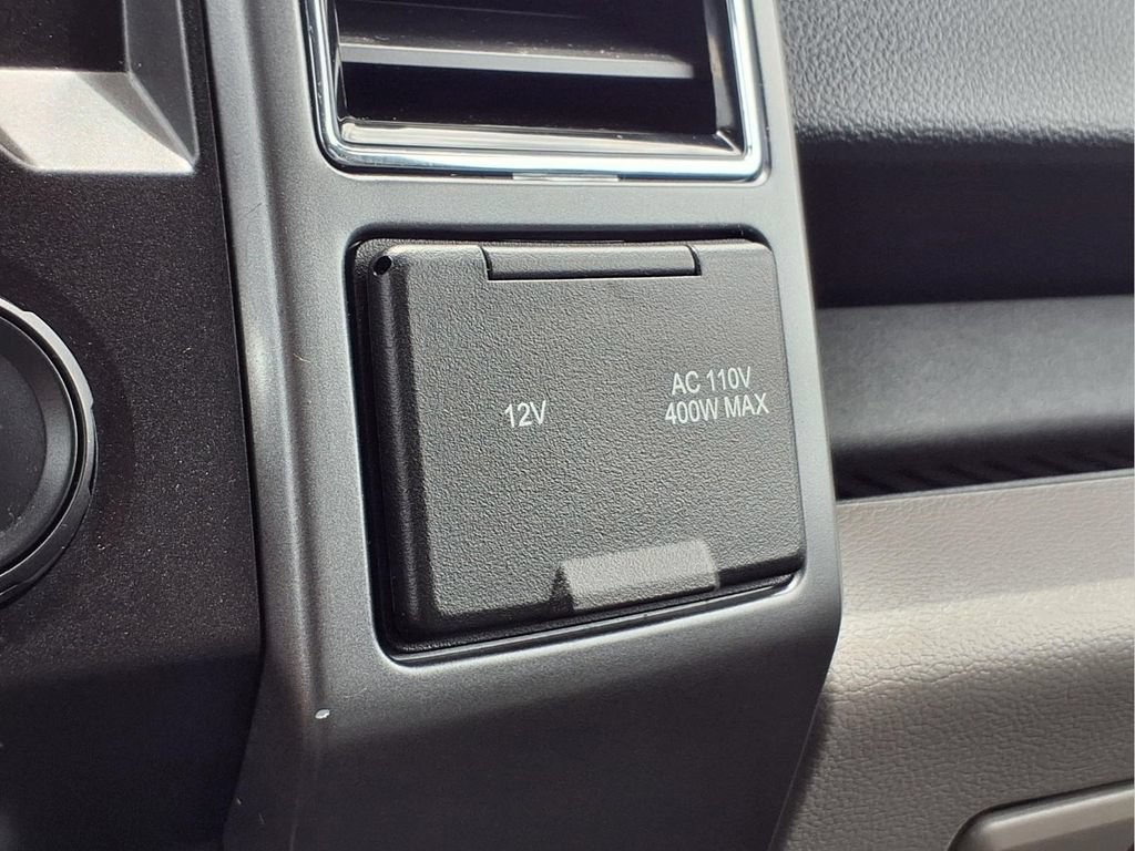 Used 2020 Ford F150 XLT w/ Equipment Group 302A Luxury RWD image 9