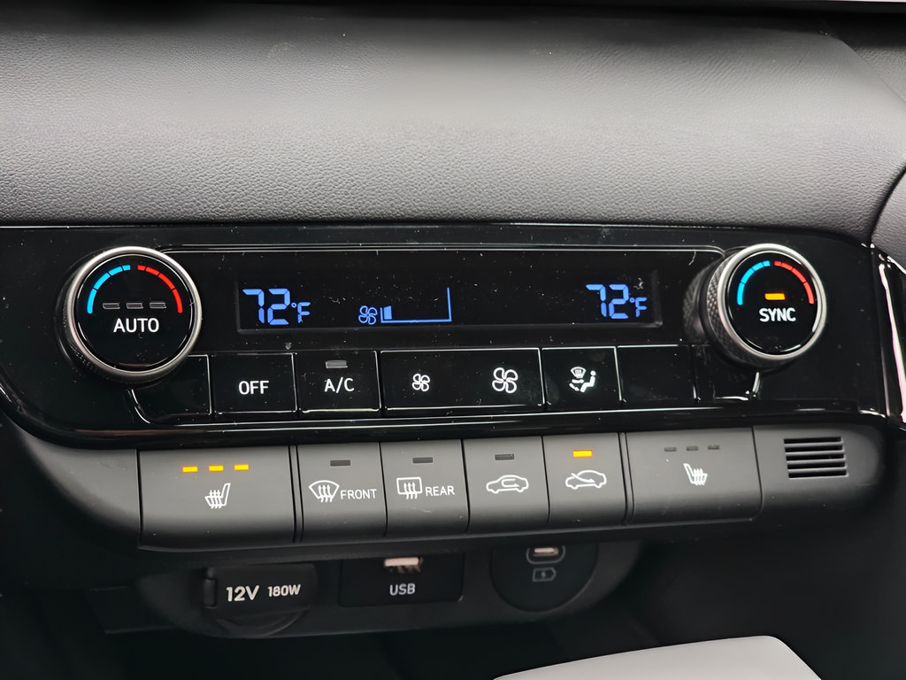 New 2026 Hyundai Elantra SEL Sport Premium FWD image 20