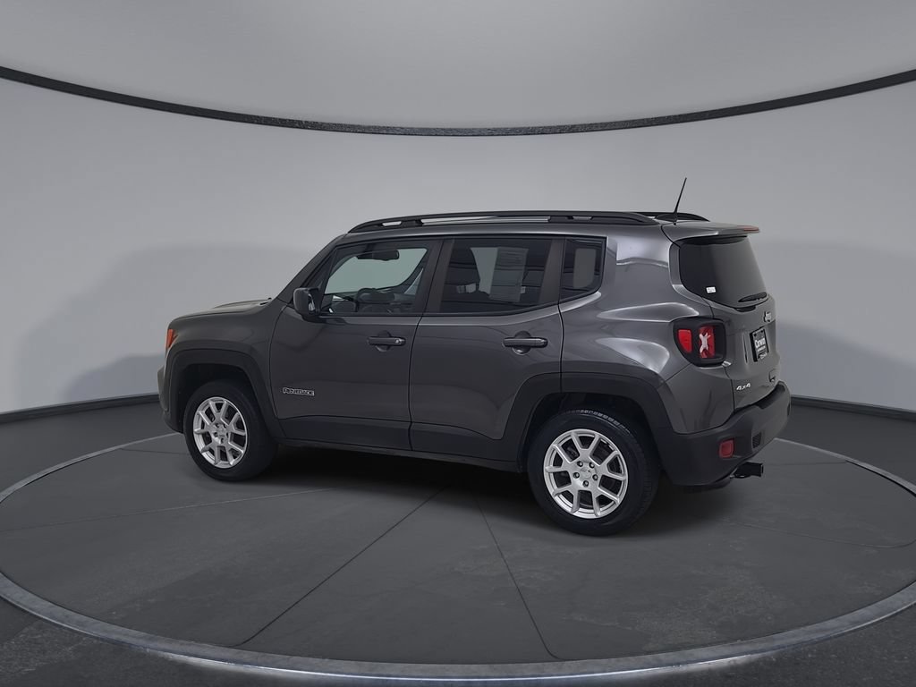 Used 2020 Jeep Renegade Latitude w/ Popular Equipment Group AWD/4WD image 10