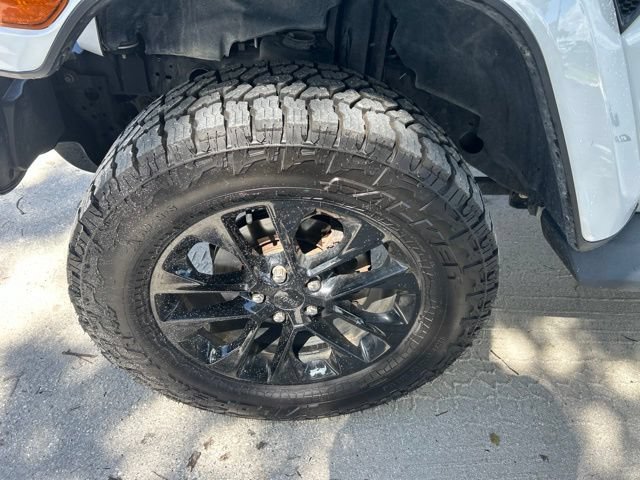 Used 2021 Jeep Gladiator Overland AWD/4WD image 19