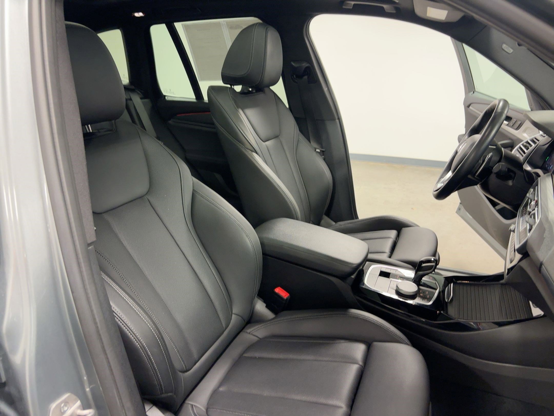 Used 2024 BMW X3 sDrive30i image 31